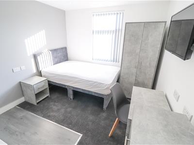 Picture 10